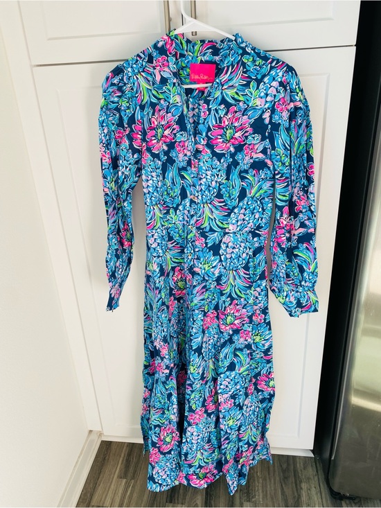 Lilly Pulitzer Dresses & Skirts - Lilly Pulitzer Mira stretch shirt dress high tide navy pineapple paradise 10